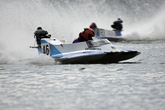 他是否仍然 他是否仍然